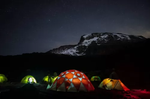 Camping im Kilimandscharo-Nationalpark: Ausflüge ins Freie